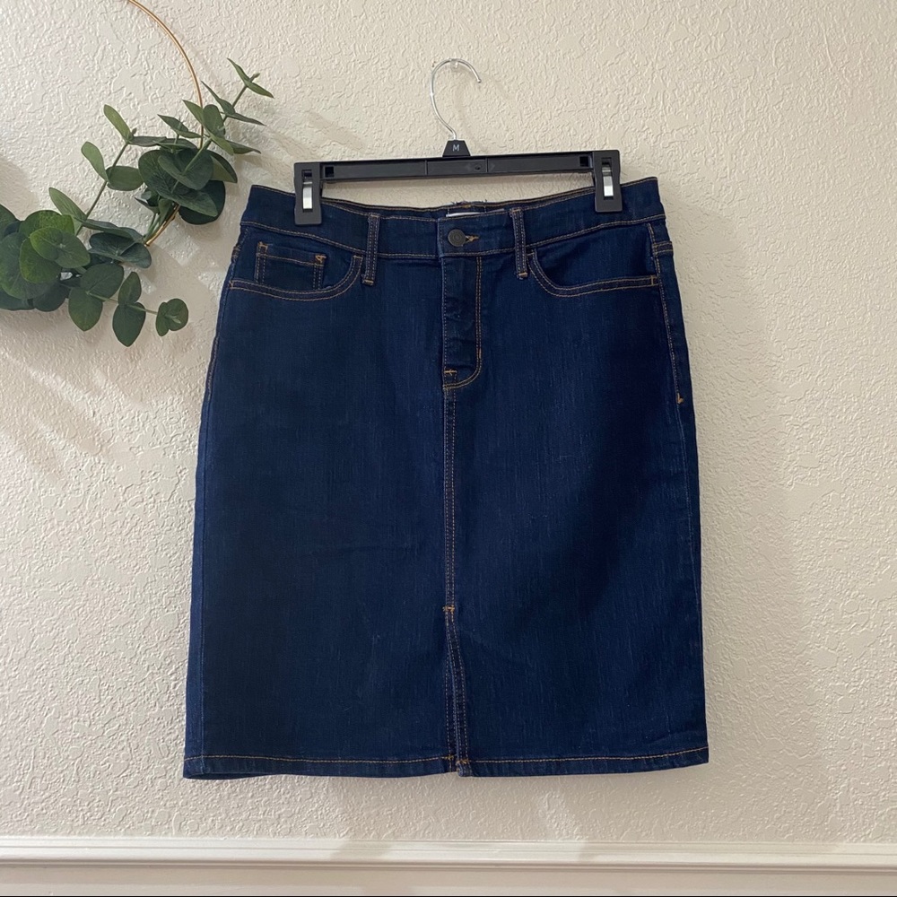Old Navy front slit jean skirt
